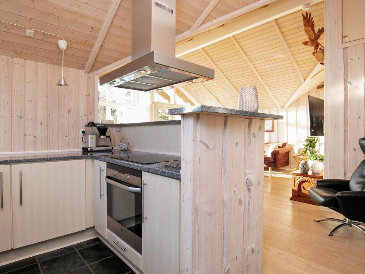 Three-Bedroom Holiday Home In Rodby 38 Kramnitse Buitenkant foto